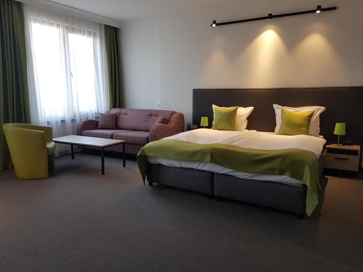 A&M Hotel With Free Parking Φιλιππούπολη Εξωτερικό φωτογραφία