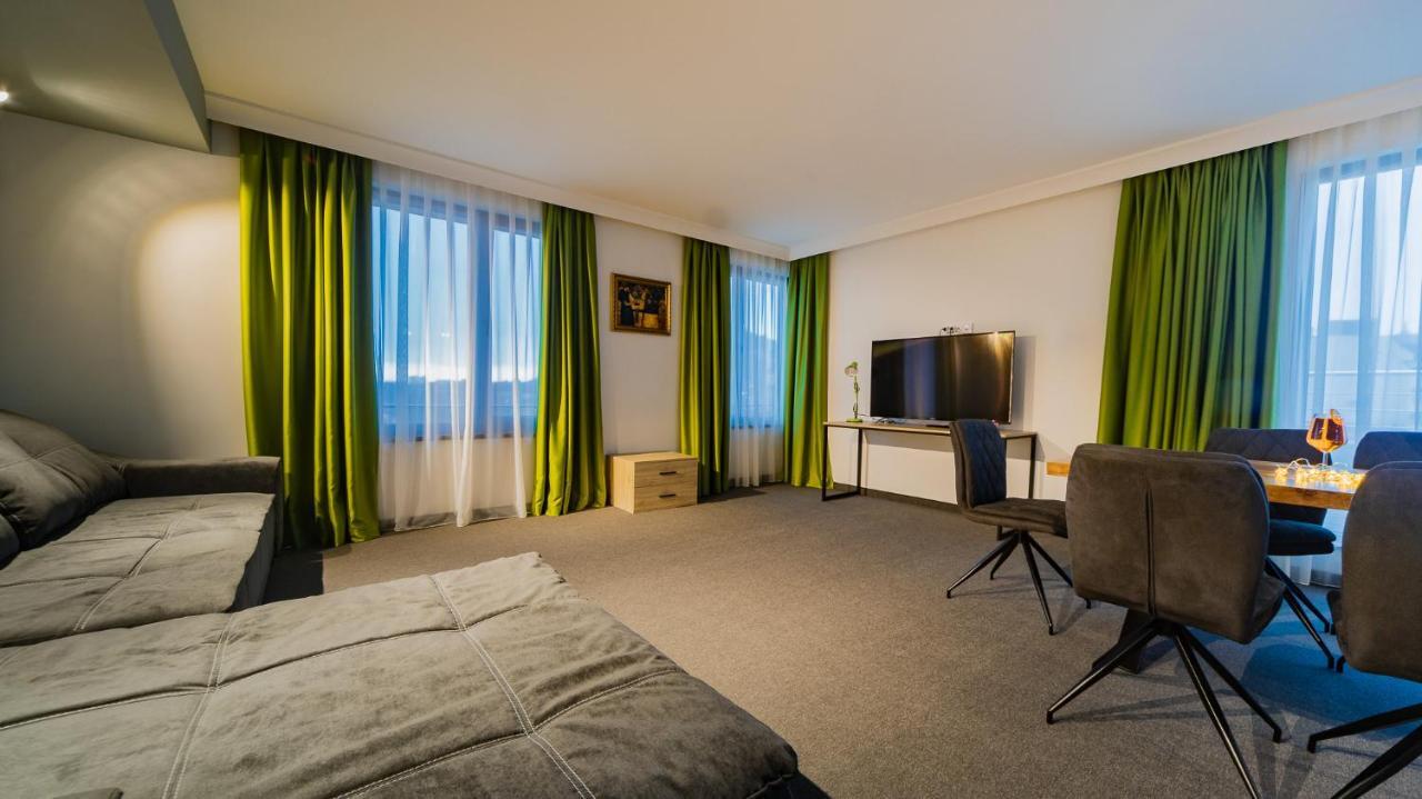 A&M Hotel With Free Parking Φιλιππούπολη Εξωτερικό φωτογραφία